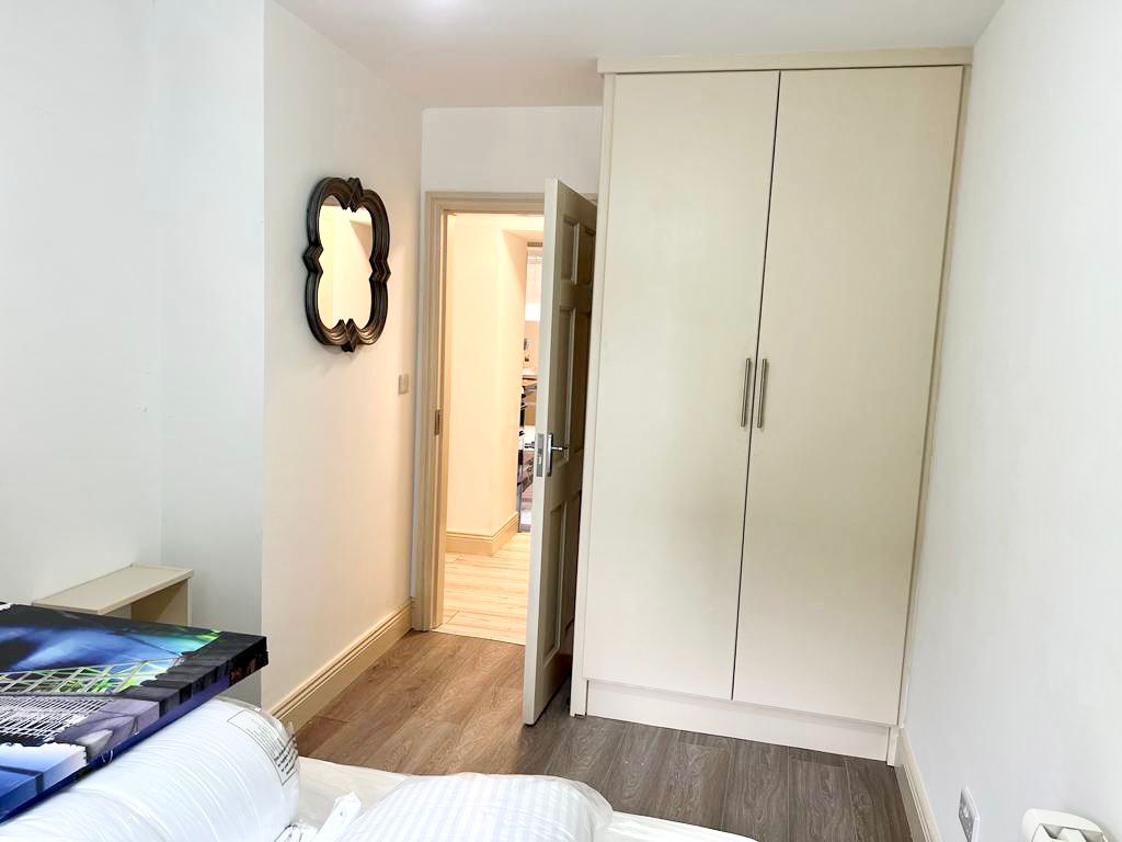Apartment 1, 20 Upper George’s Street, , Wexford, Co. Wexford Apartment 1, 20 Upper George’s Street, , Wexford, Co. Wexford