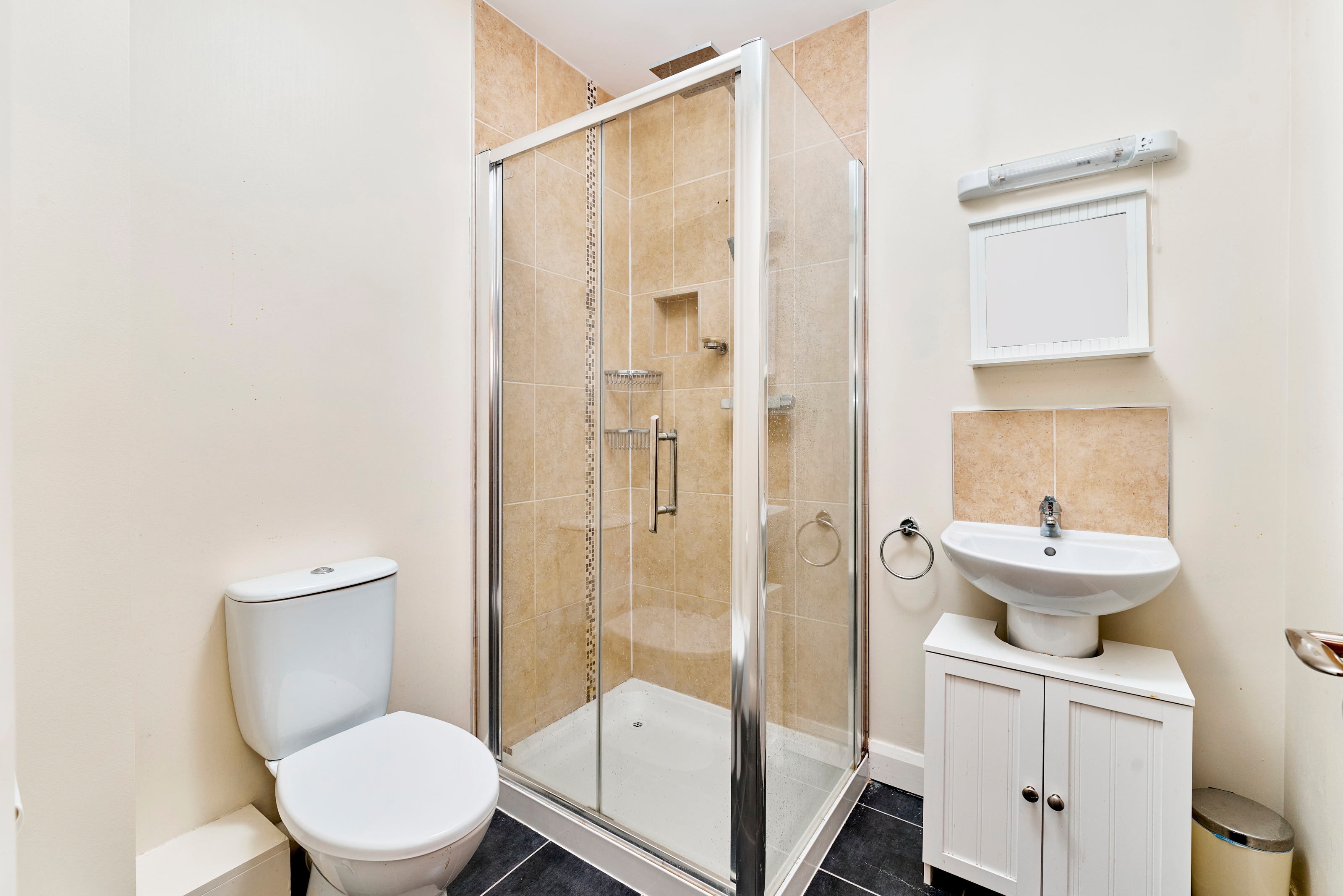 8 Coachyard Avenue, Coachyard Manor, Enfield, Co. Meath, A83 X573 8 Coachyard Avenue, Coachyard Manor, Enfield, Co. Meath, A83 X573