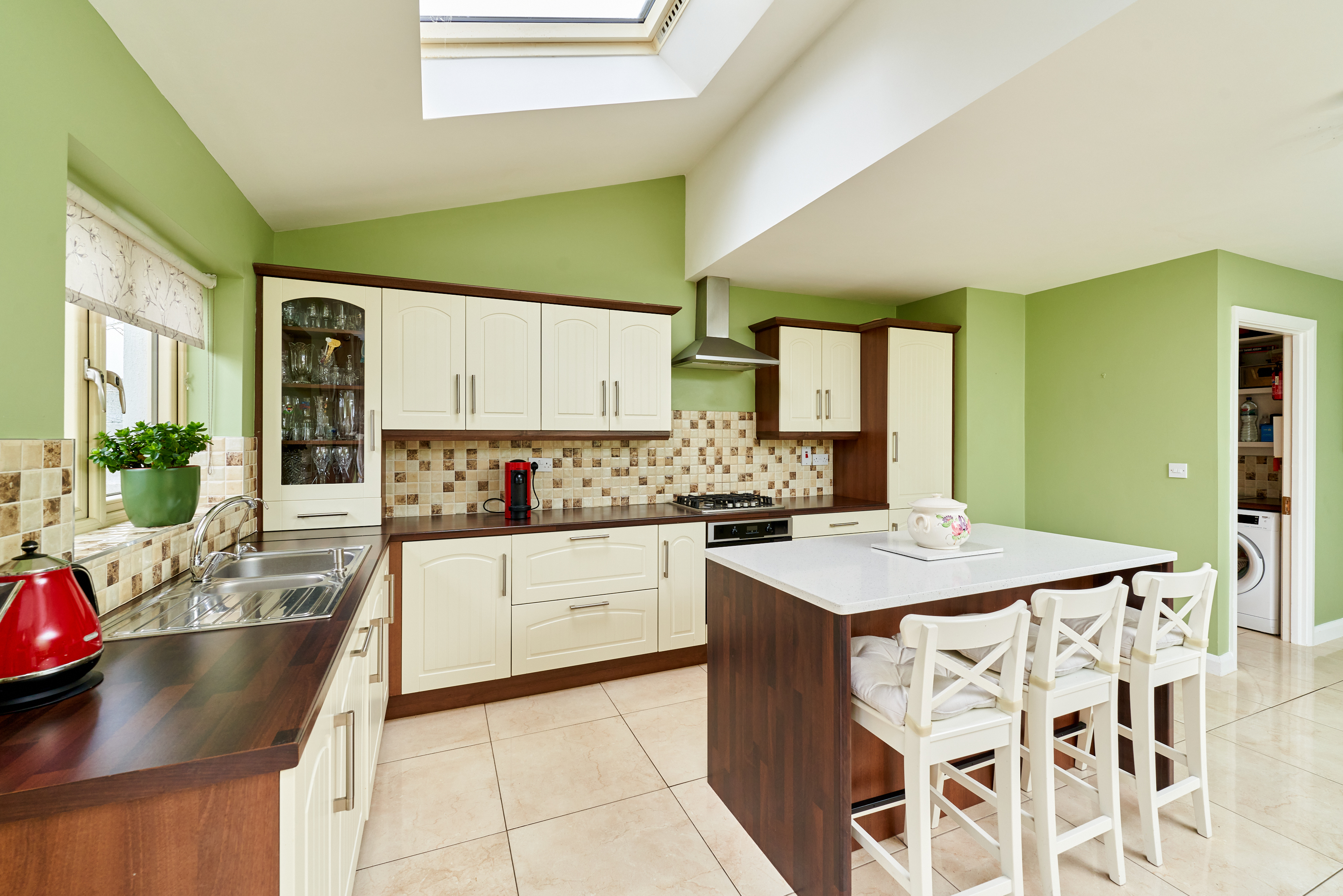 8 Coachyard Avenue, Coachyard Manor, Enfield, Co. Meath, A83 X573 8 Coachyard Avenue, Coachyard Manor, Enfield, Co. Meath, A83 X573