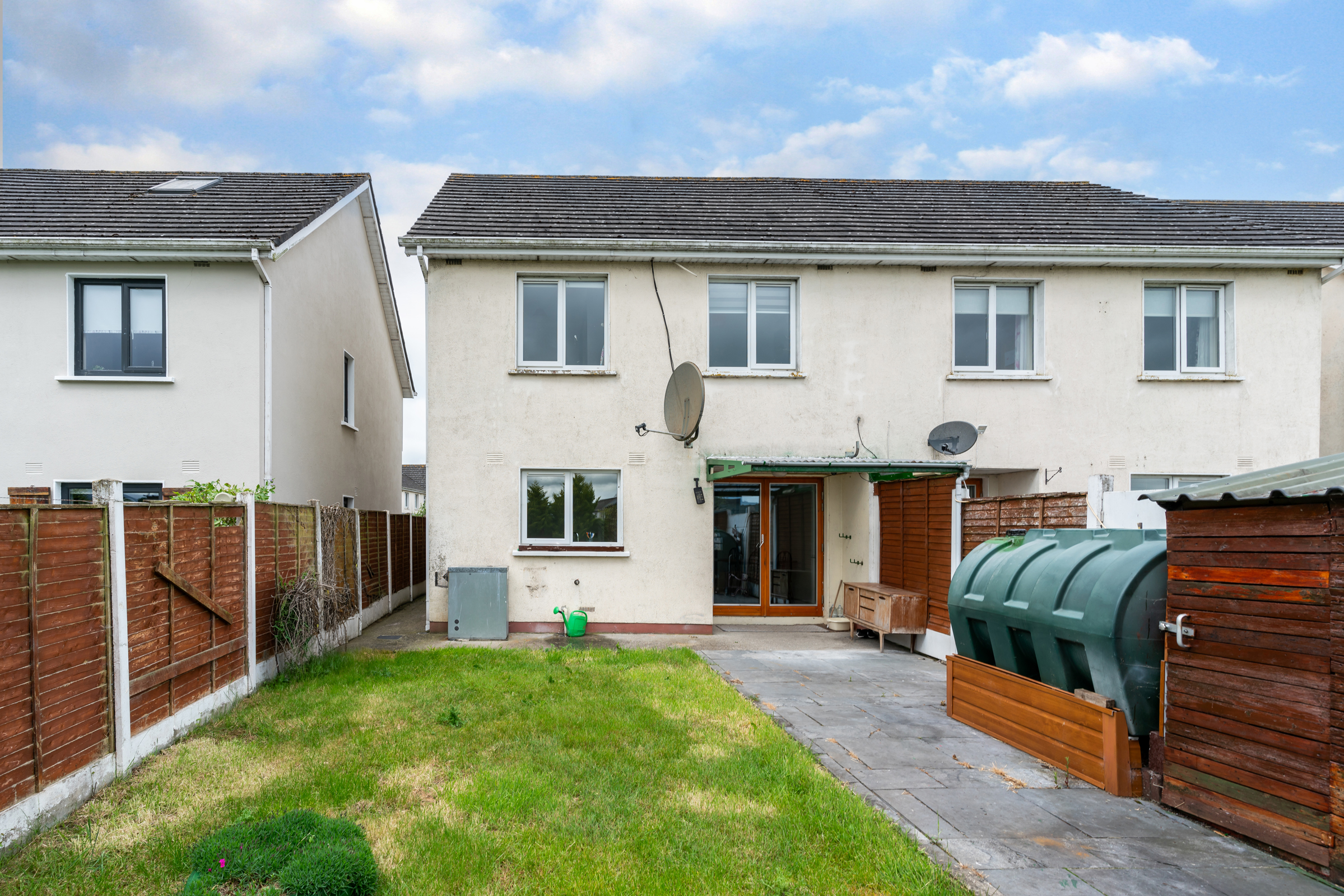 28 The Crescent, Ashfield, Muine Bheag, Co. Carlow 28 The Crescent, Ashfield, Muine Bheag, Co. Carlow