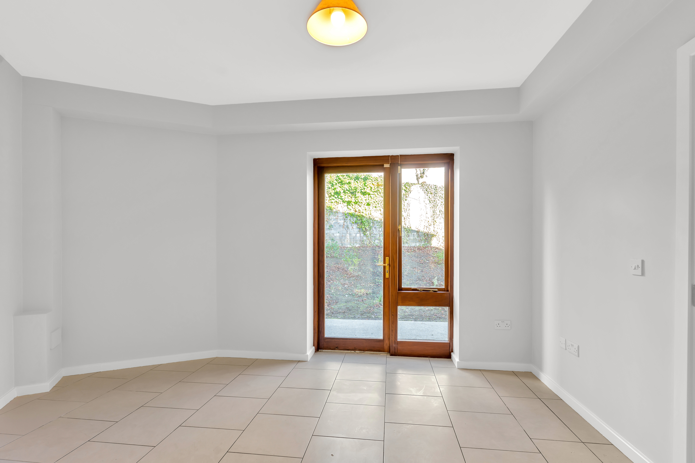 No. 8, Arinaga, Kilkenny Road, Carlow, Co. Carlow