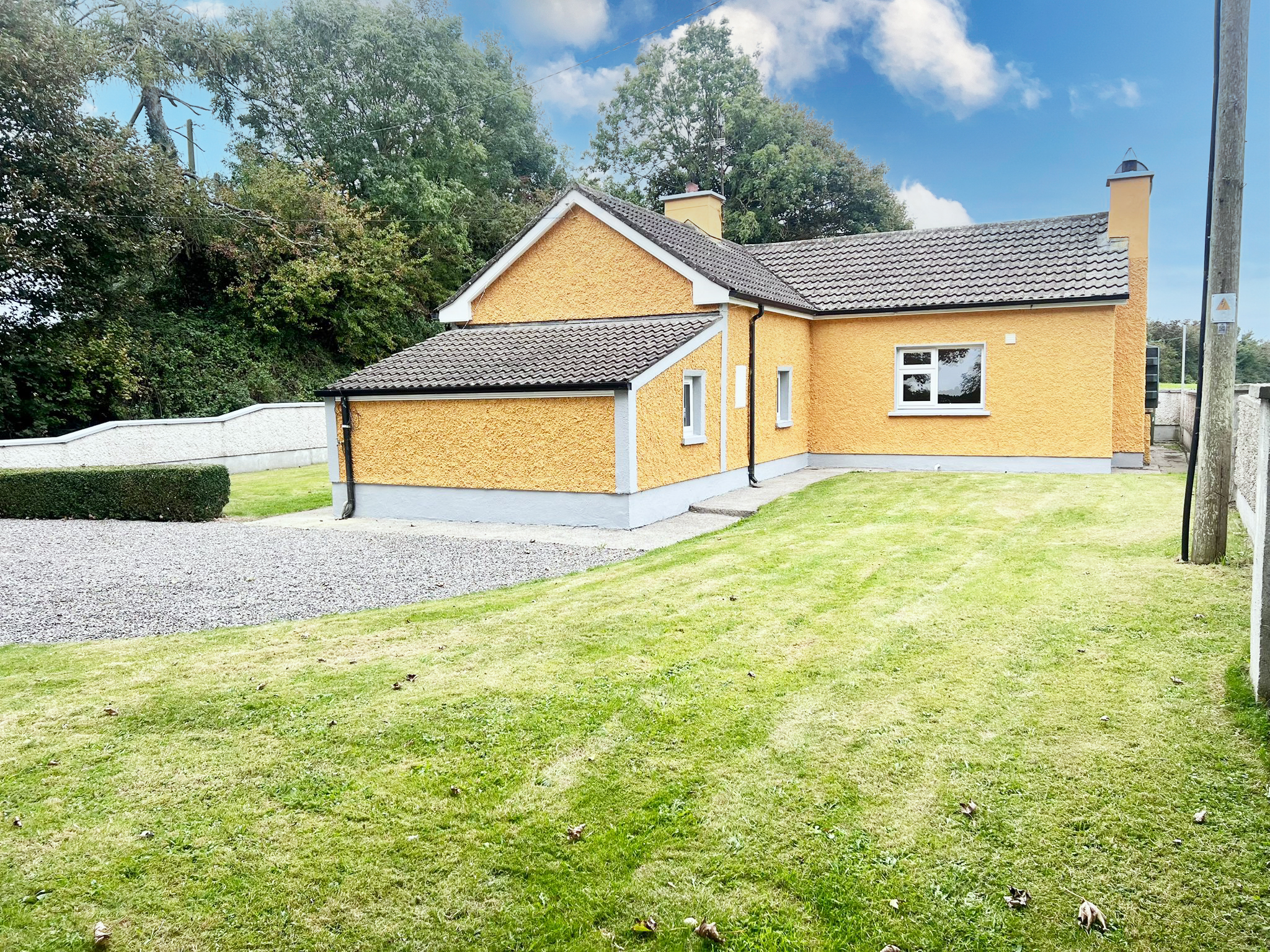 Moate Cottage, Rathellen, Leighlinbridge, Carlow, Co. Carlow Moate Cottage, Rathellen, Leighlinbridge, Carlow, Co. Carlow