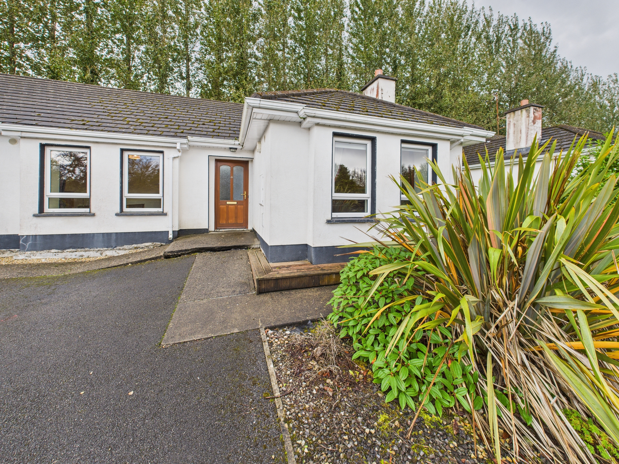 4 Oakwood Village, Ballaghaderreen, Co. Roscommon
