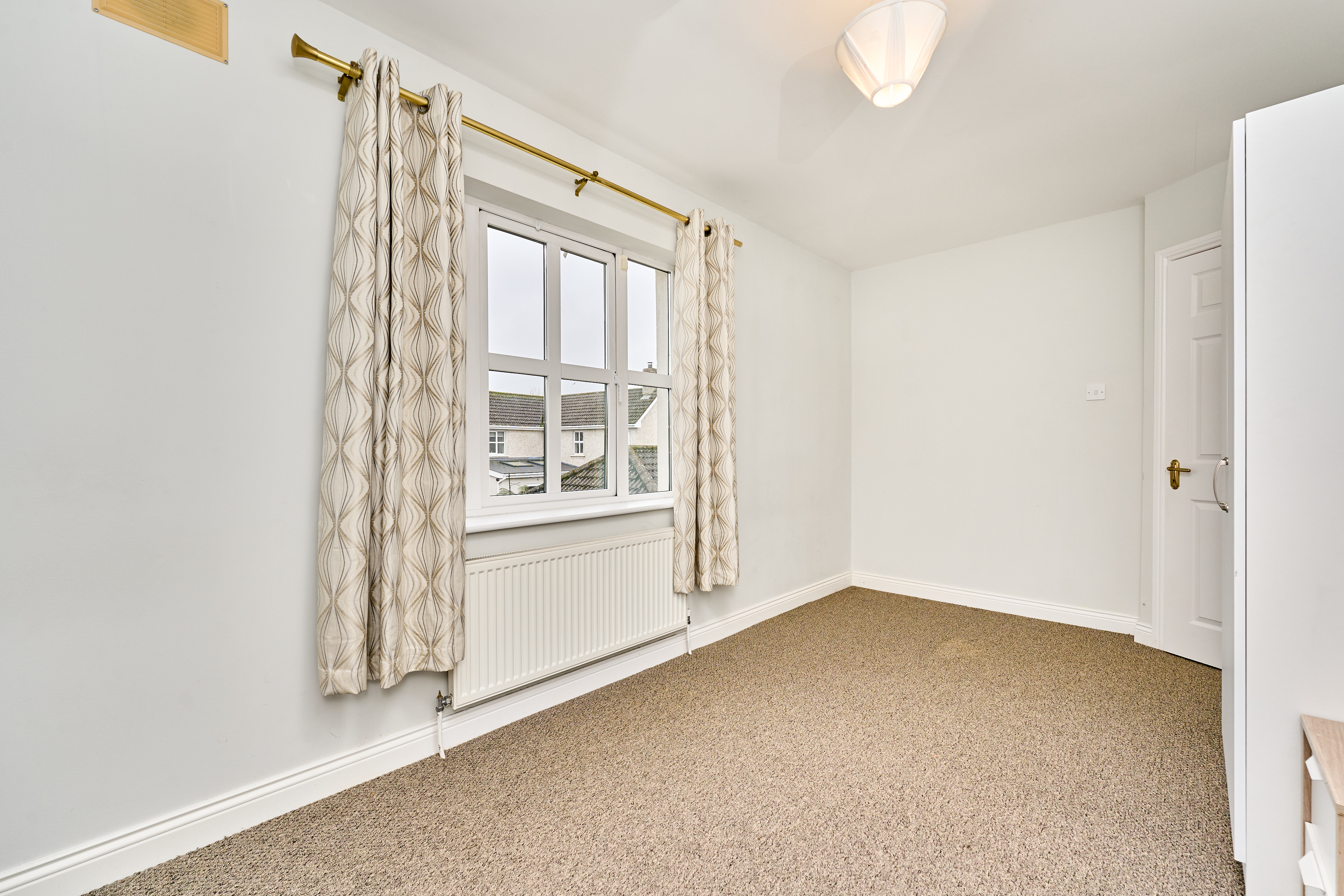 42 Edgeworth Court, Longwood, Co. Meath, A83 DW02 42 Edgeworth Court, Longwood, Co. Meath, A83 DW02