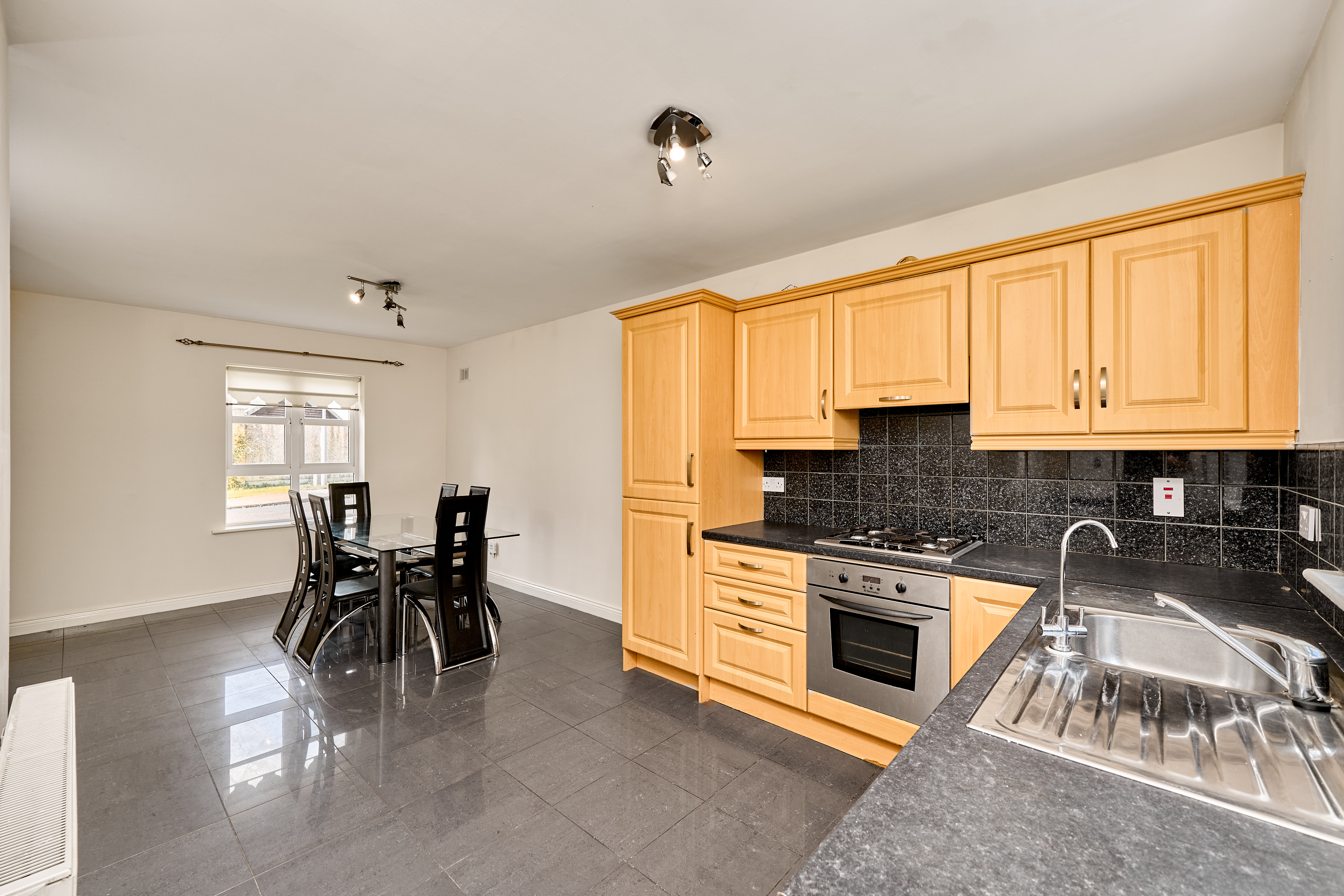 32 Edgeworth Court, Longwood, Co. Meath, A83 Y421 32 Edgeworth Court, Longwood, Co. Meath, A83 Y421