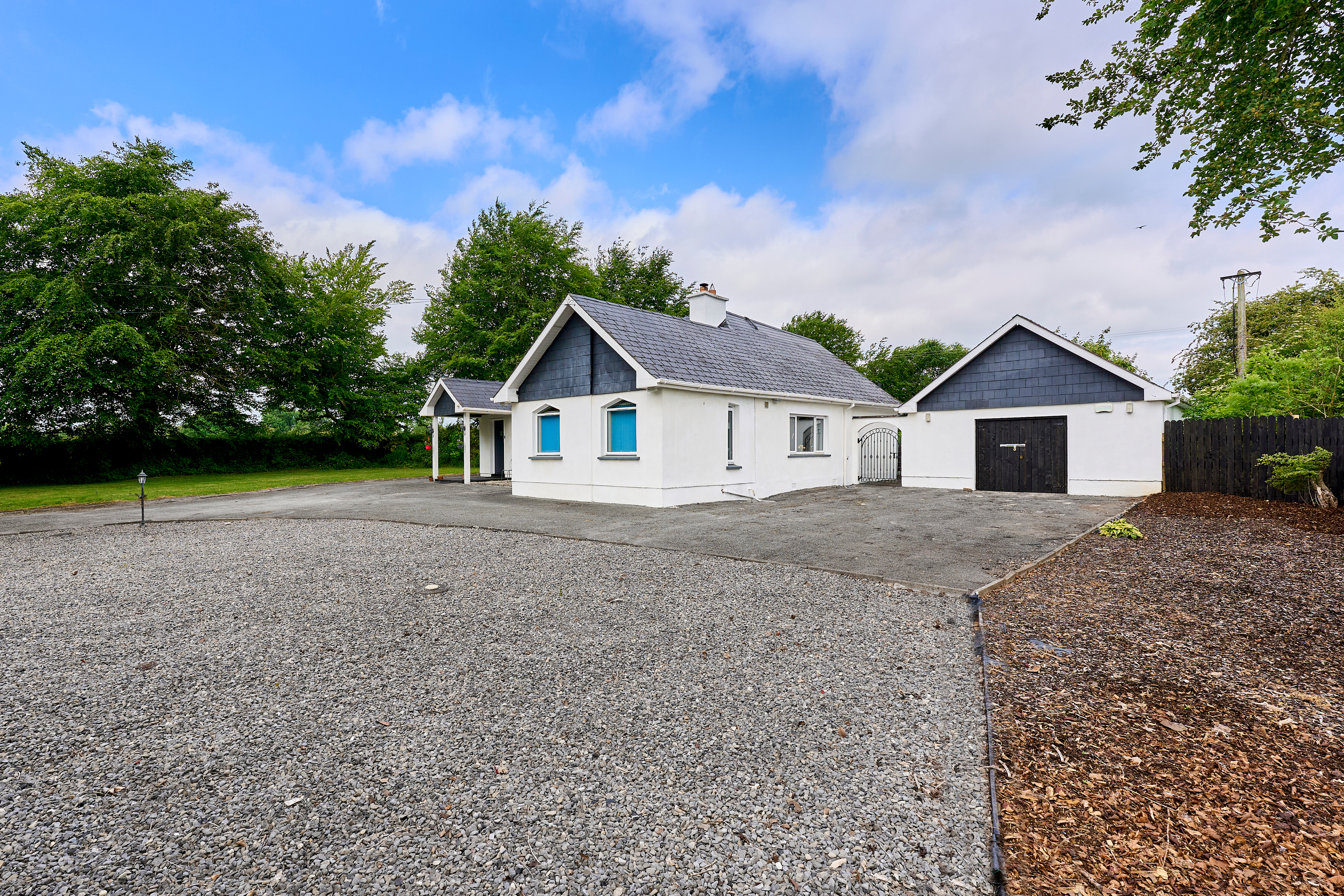 Meadow Cottage, Ticroghan, Clonard, Co. Meath, A83 AV20 Meadow Cottage, Ticroghan, Clonard, Co. Meath, A83 AV20