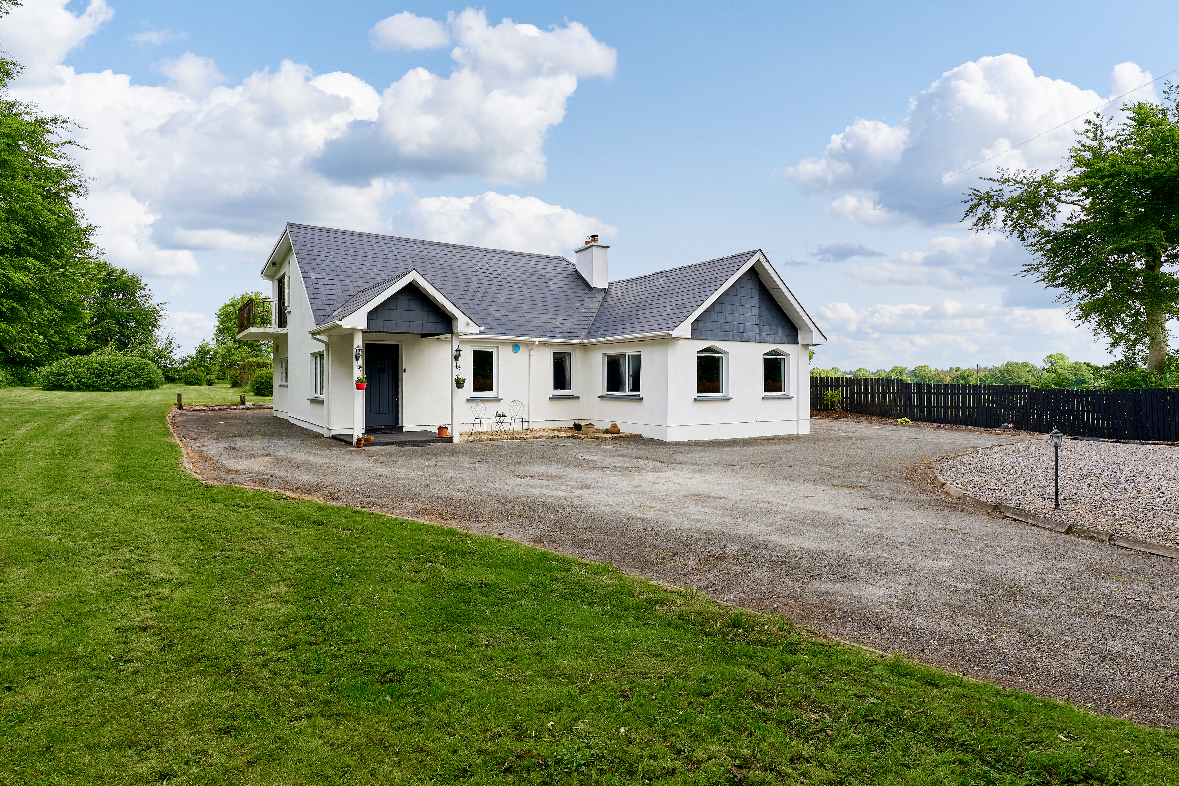 Meadow Cottage, Ticroghan, Clonard, Co. Meath, A83 AV20 Meadow Cottage, Ticroghan, Clonard, Co. Meath, A83 AV20