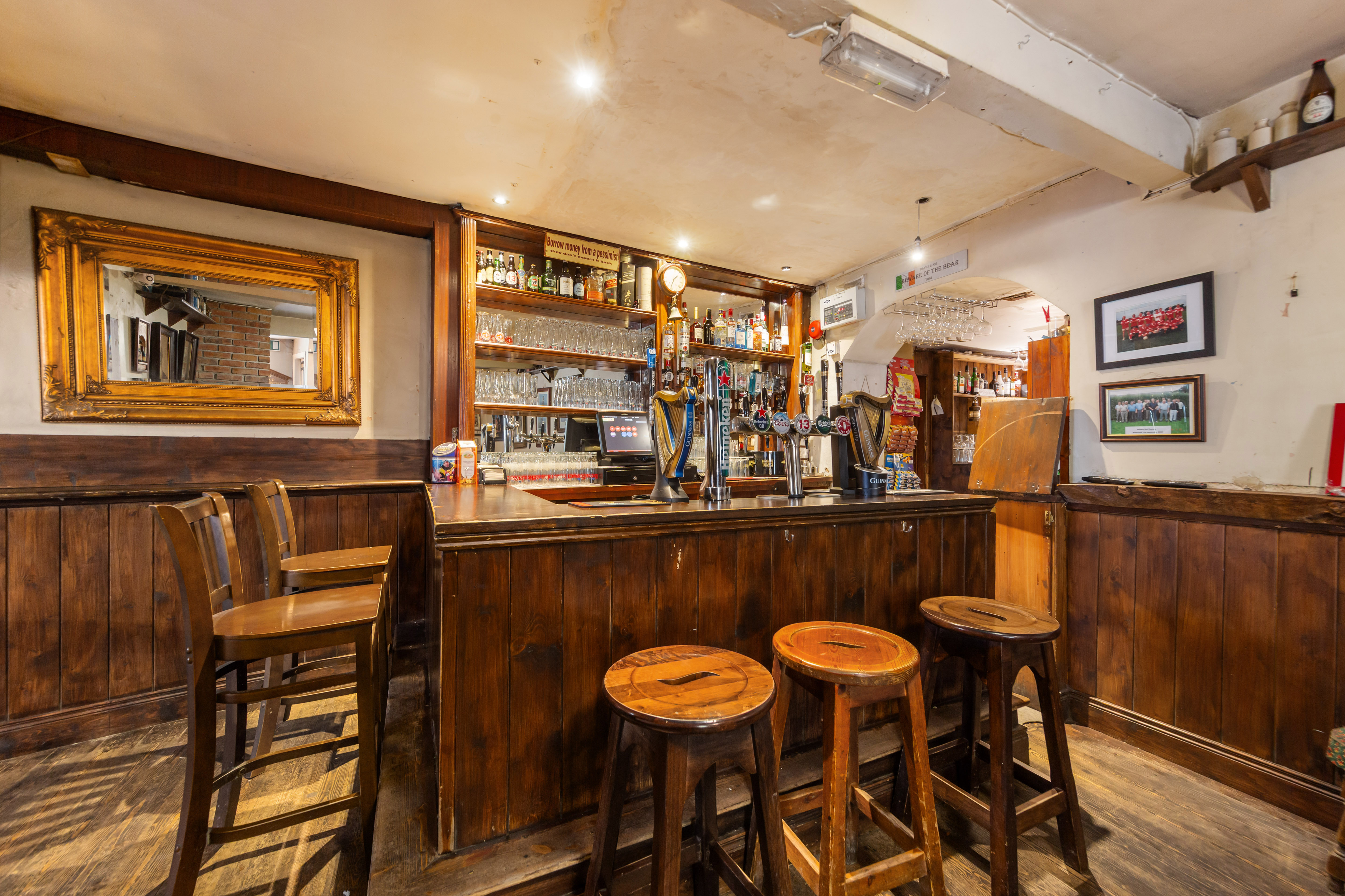 Connolly’s Pub, Newtownmoneenluggagh, Donadea, Co. Kildare, W91 TR94 Connolly’s Pub, Newtownmoneenluggagh, Donadea, Co. Kildare, W91 TR94