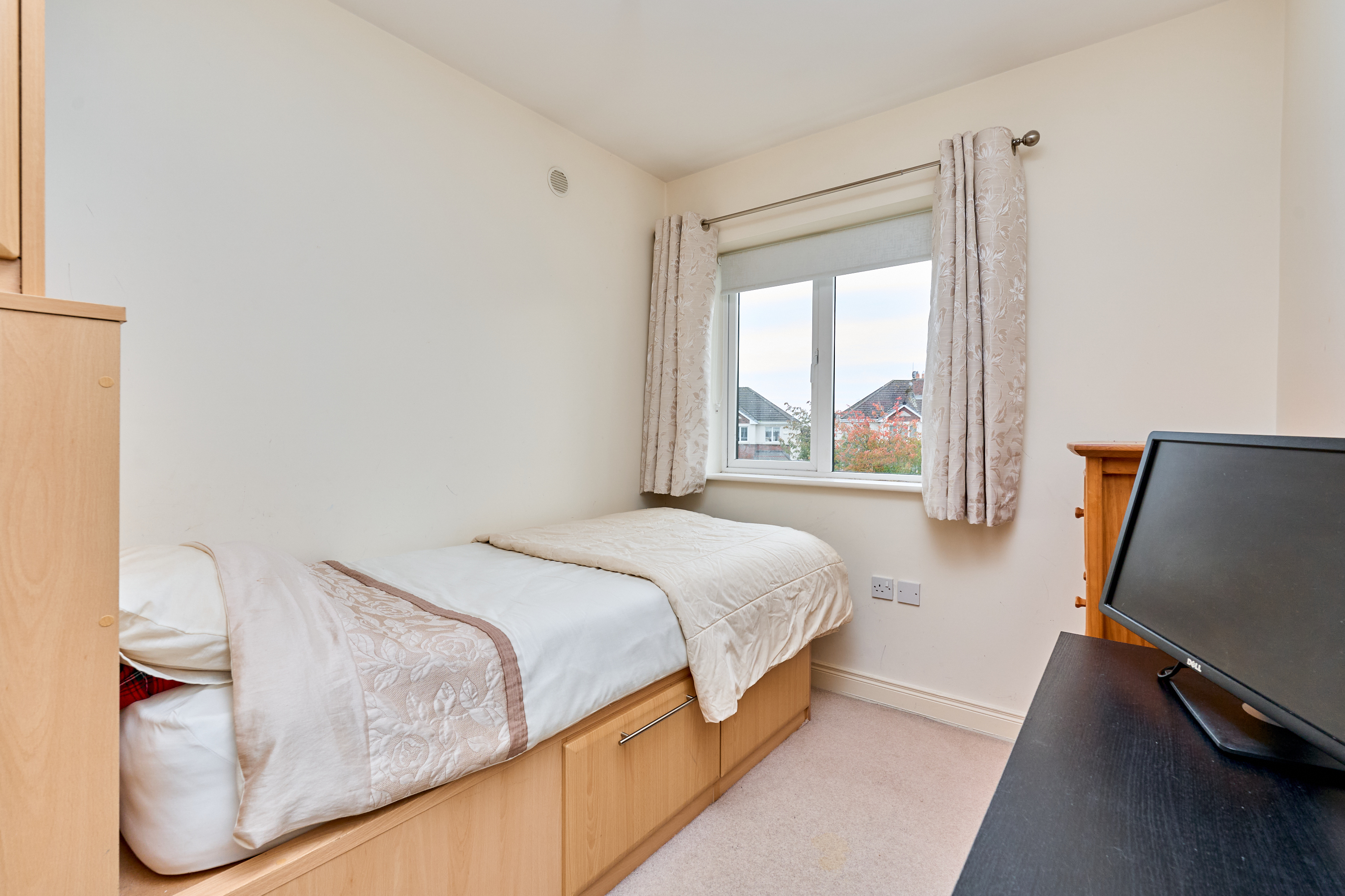 34 Newcastle Woods Drive,  Enfield, Co. Meath, A83 FK40