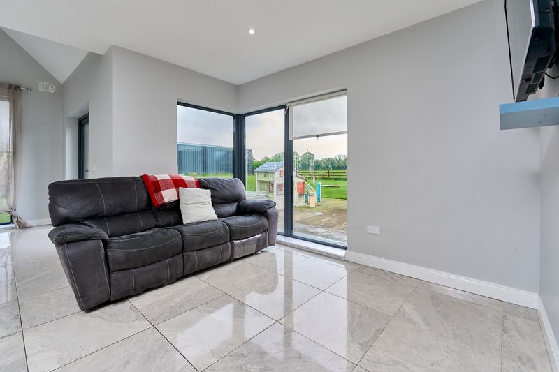 Longridge, Carbury, Co. Kildare, W91 YXE1 Longridge, Carbury, Co. Kildare, W91 YXE1