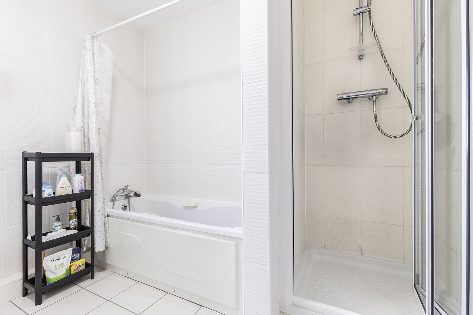 Apartment 5, 43 Main Street, Clongriffin, Dublin 13, Co. Dublin Apartment 5, 43 Main Street, Clongriffin, Dublin 13, Co. Dublin