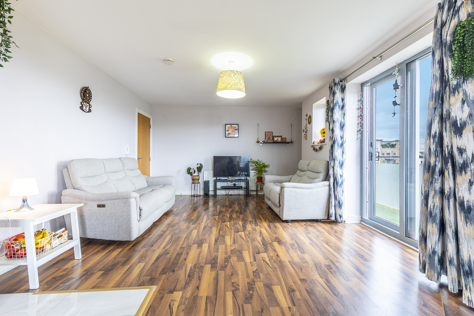 Apartment 5, 43 Main Street, Clongriffin, Dublin 13, Co. Dublin Apartment 5, 43 Main Street, Clongriffin, Dublin 13, Co. Dublin